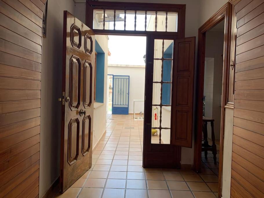 Ca Corrales: Como En La Playa, Pero En El Pueblo Calpe Kültér fotó