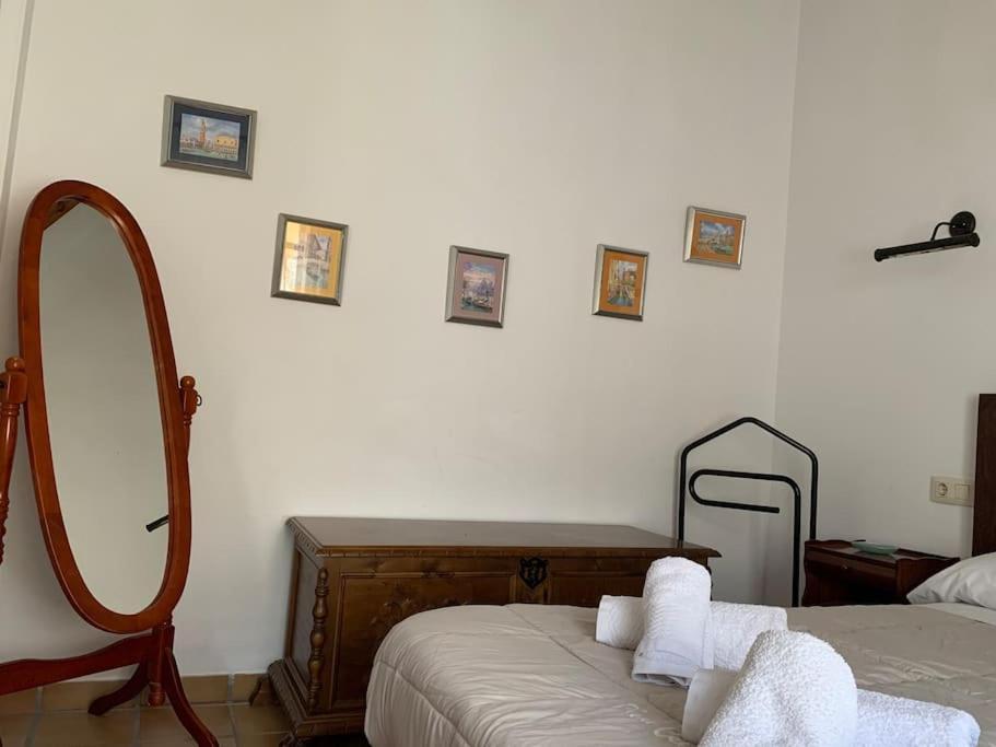 Ca Corrales: Como En La Playa, Pero En El Pueblo Calpe Kültér fotó